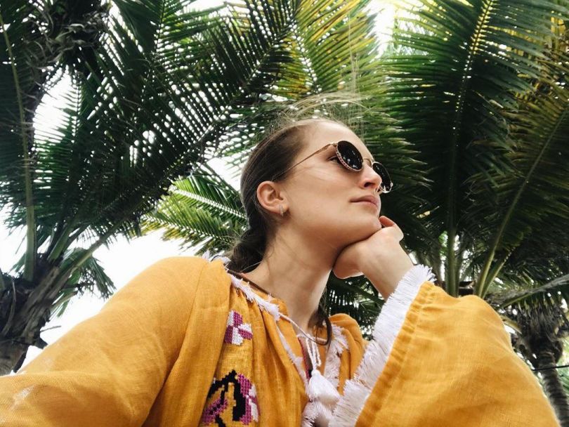 Как носить вышиванку